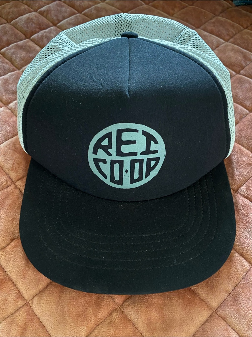 REI CO OP Trucker hat. Unisex.